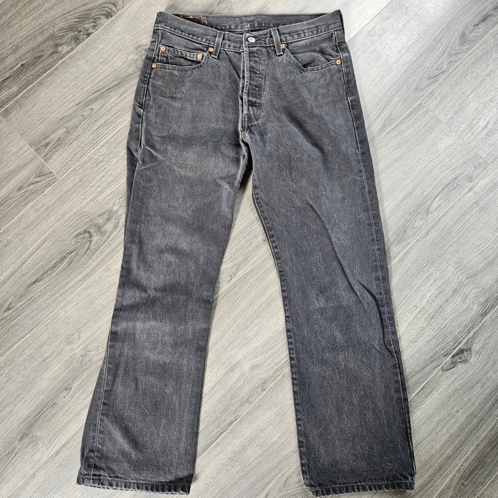 Vintage Levis 501 Mens Faded Black Straight Leg Denim Jeans 34x30 Button Fly - Picture 6 of 15